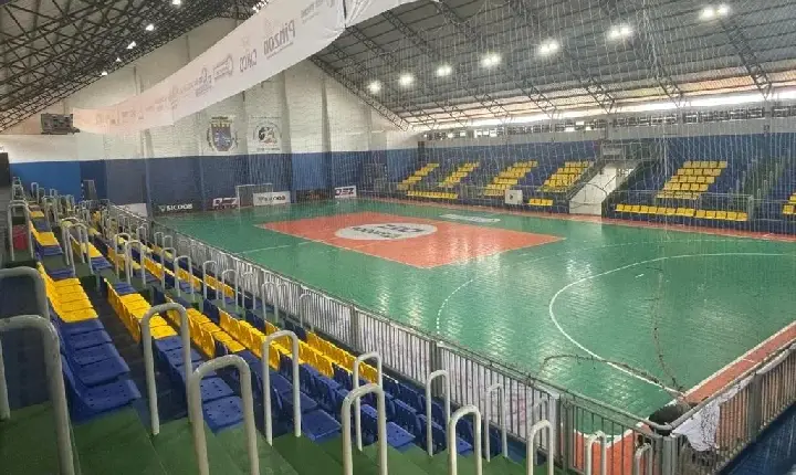 CAMPEONATO MUNICIPAL DE FUTSAL ENTRA NA FASE DE MATA-MATA