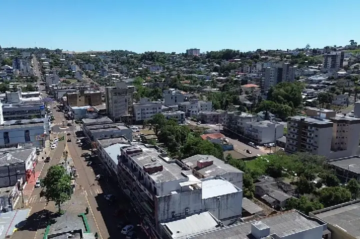 FROTA DE DOIS VIZINHOS SUPERA 40 MIL VEÍCULOS REGISTRADOS