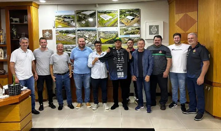 GALO FUTSAL APRESENTA NOVA DIRETORIA PROVISÓRIA AO PREFEITO