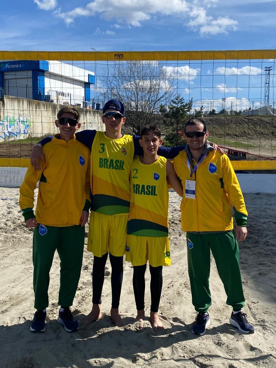 DUOVIZINHENSES ENCANTAM NO MUNDIAL ESCOLAR DE VÔLEI DE PRAIA NA SÉRVIA