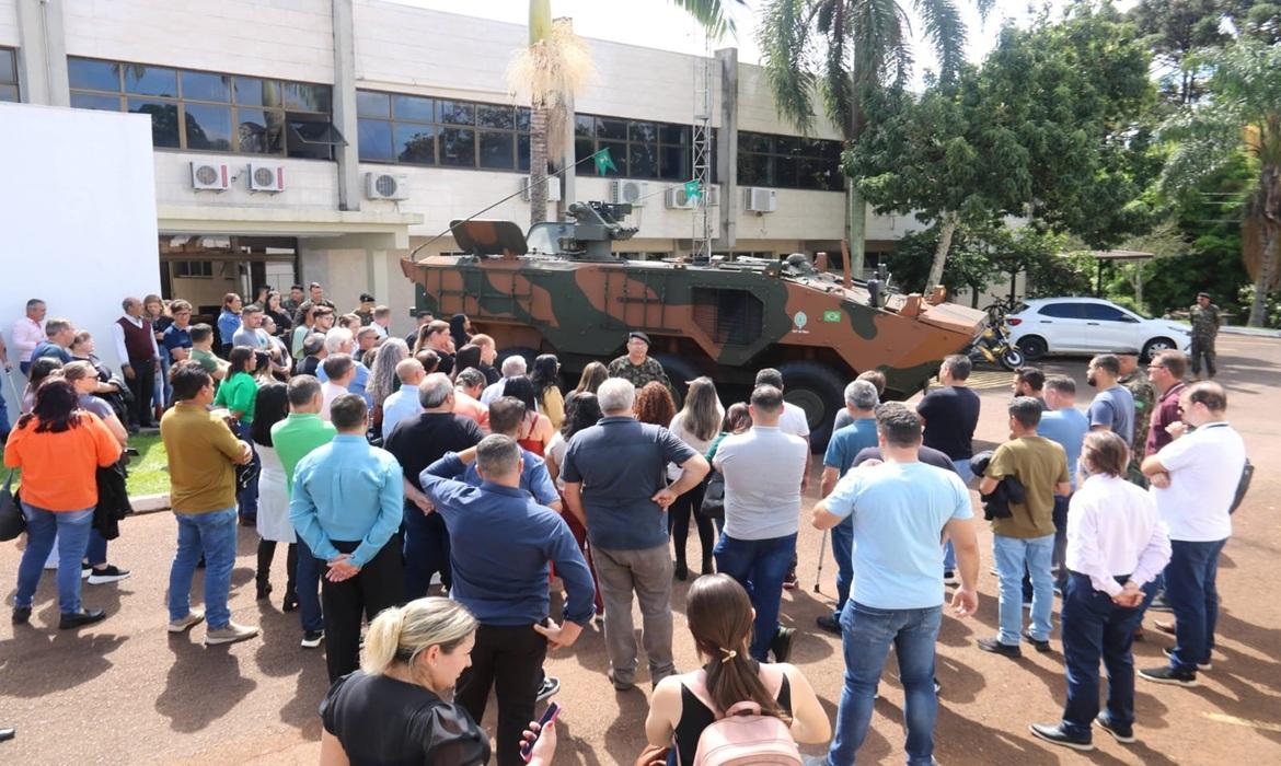 JUNTA DE SERVIÇO MILITAR DE DOIS VIZINHOS PARTICIPA DE SIMPÓSIO EM CASCAVEL