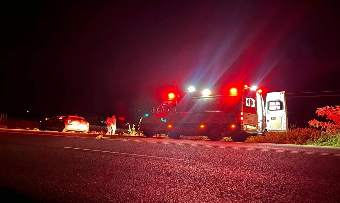 Mulher fica ferida em acidente entre Dois Vizinhos e São Jorge d'Oeste