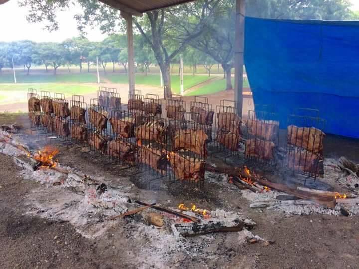 Rotary Dois Vizinhos já iniciou os preparativos do costelão e leitão maturado
