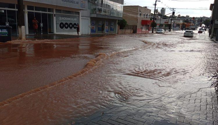 Tempestade é registrada em Pato Branco neste sábado