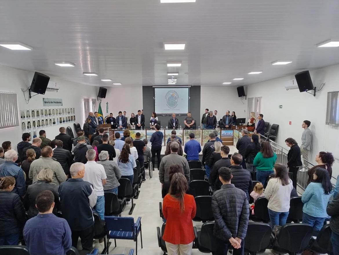 Conferência das Cidades reuniu bom público