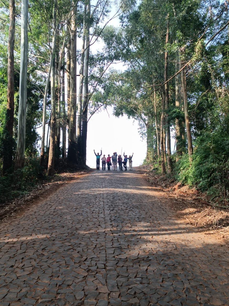 QUANDO HOSPITALIDADE, FÉ E PARCERIAS CONVERGEM EM DOIS VIZINHOS