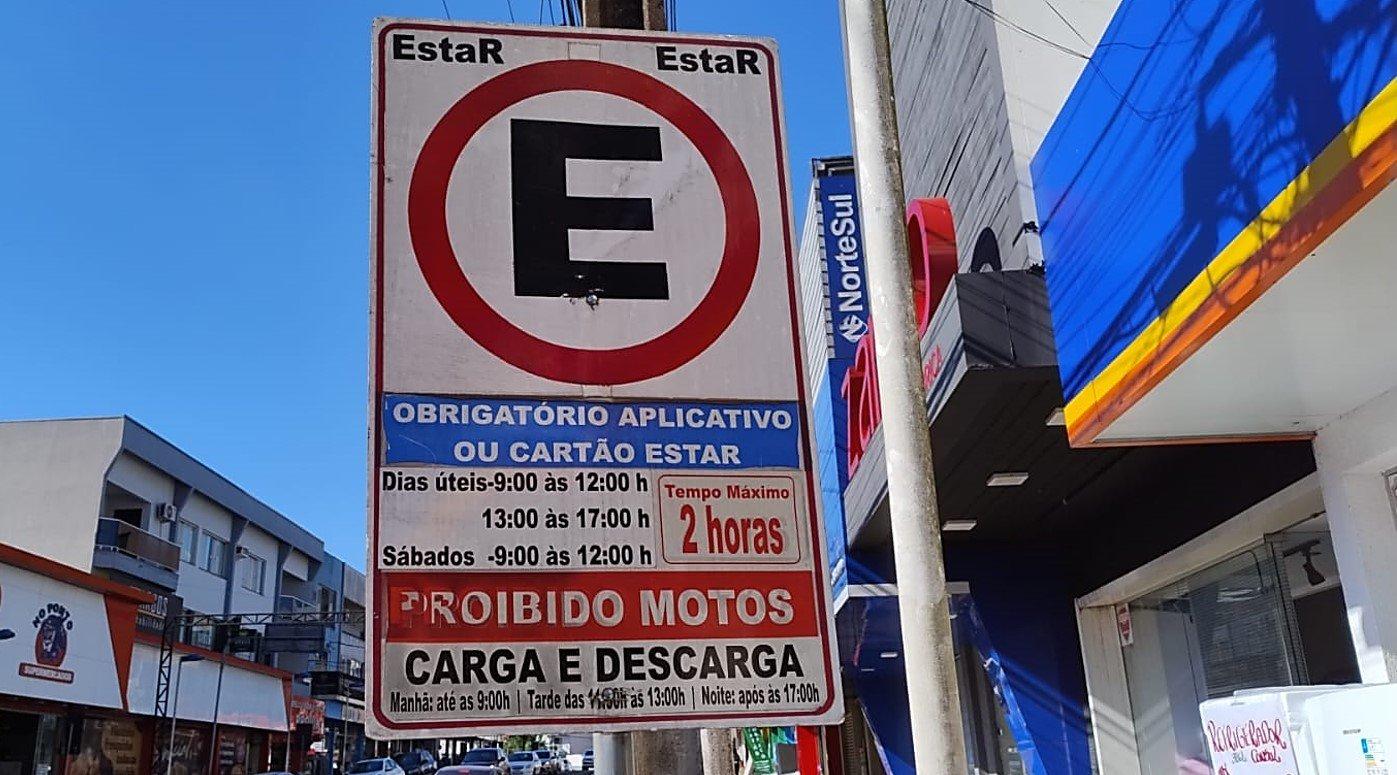 TRÂNSITO DIGITAL DE DOIS VIZINHOS ENTRA EM OPERAÇÃO COM COBRANÇA DO ESTACIONAMENTO ROTATIVO